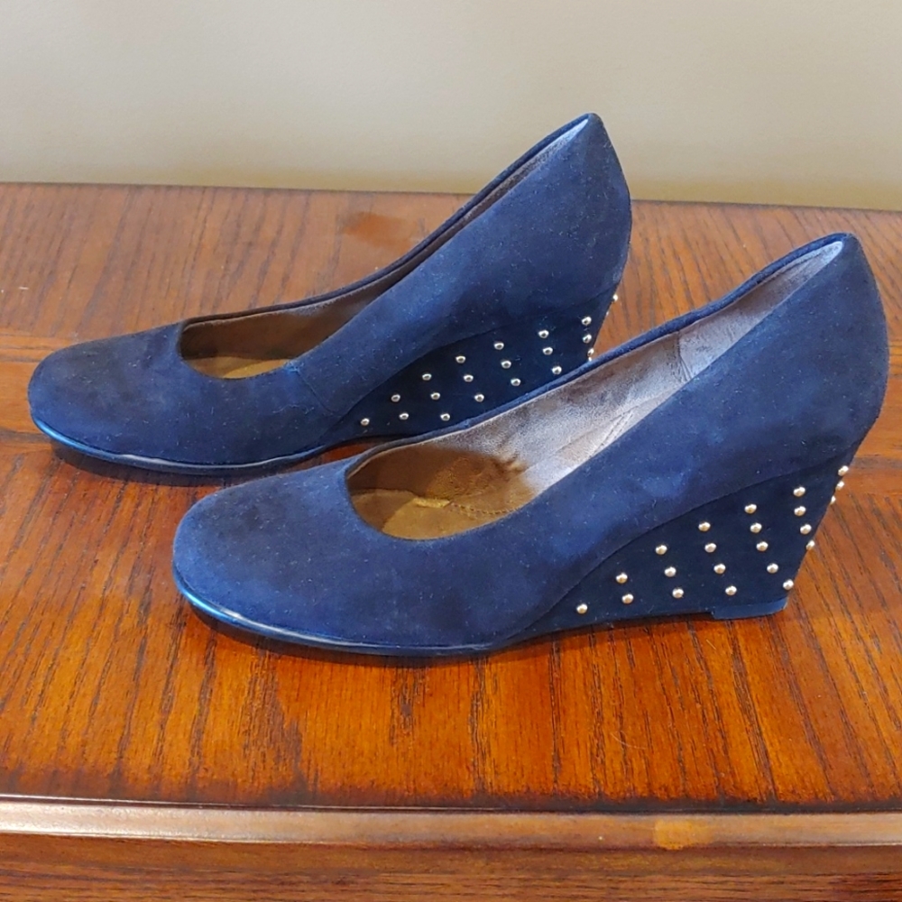 Aerosoles Black Studded wedge heels